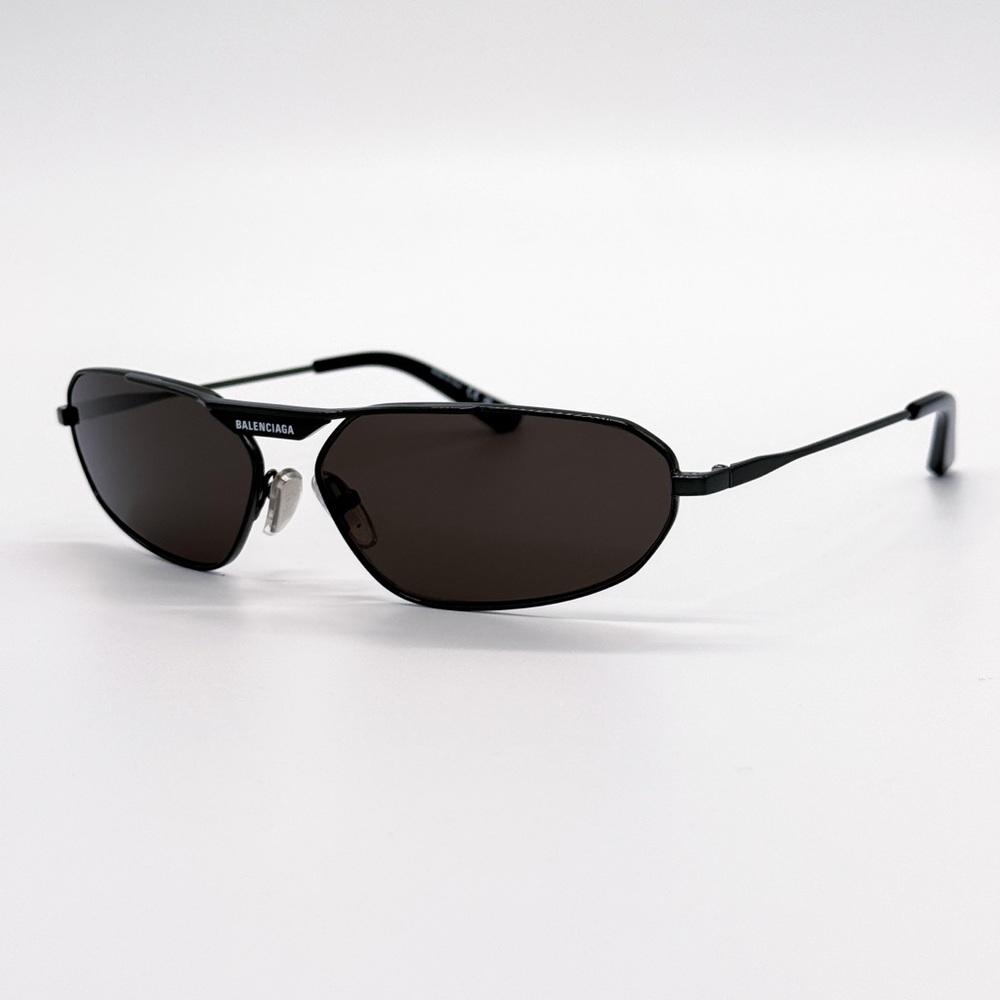 NEW BALENCIAGA BB0245S 001 OVAL BLACK METAL UNISEX SUNGLASSES BALENCIAGA - Picture 3 of 10